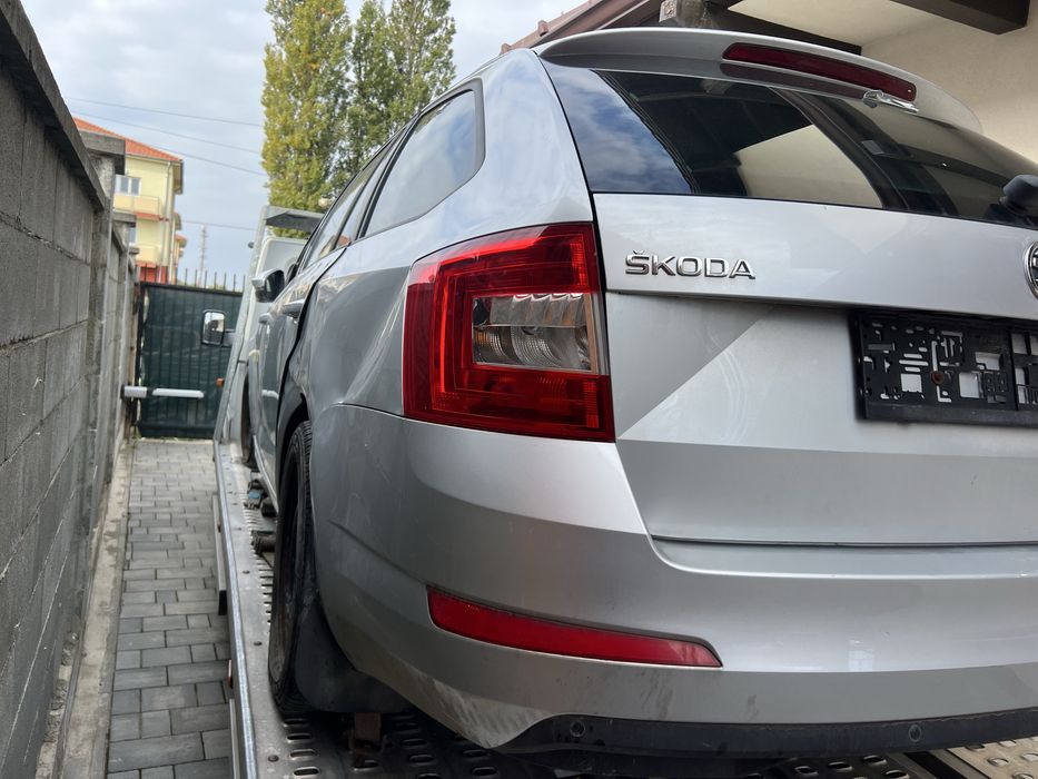 Dezmembrez Skoda Octavia an 2016