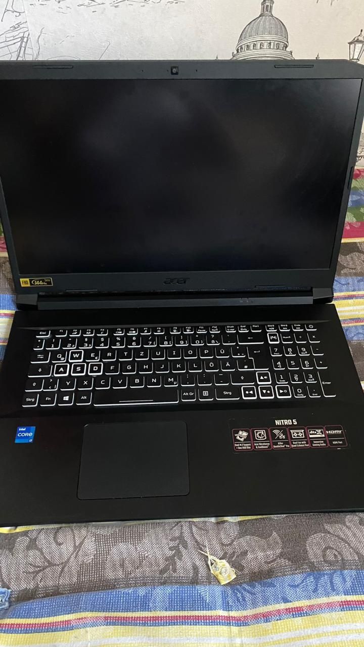 Acer Nitro 5 i7-11800H