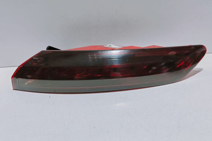 Stop tripla dreapta coupe 265500005R Renault Laguna a 3-a generatie