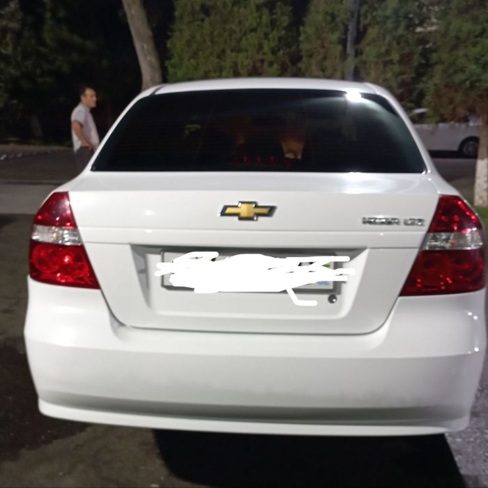 Nexia 3 avtomat sotiladi yili 2019 holati yaxshi