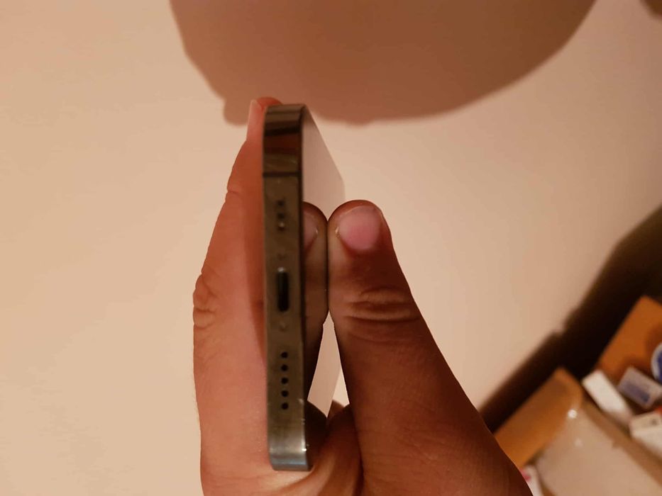 Vand iphone 12 Pro