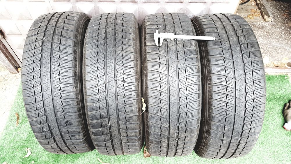 225/65/17,falken,7-8mm,dot 2916,top