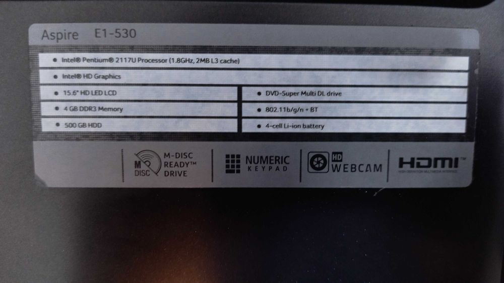 Laptop Acer Aspire E1-530