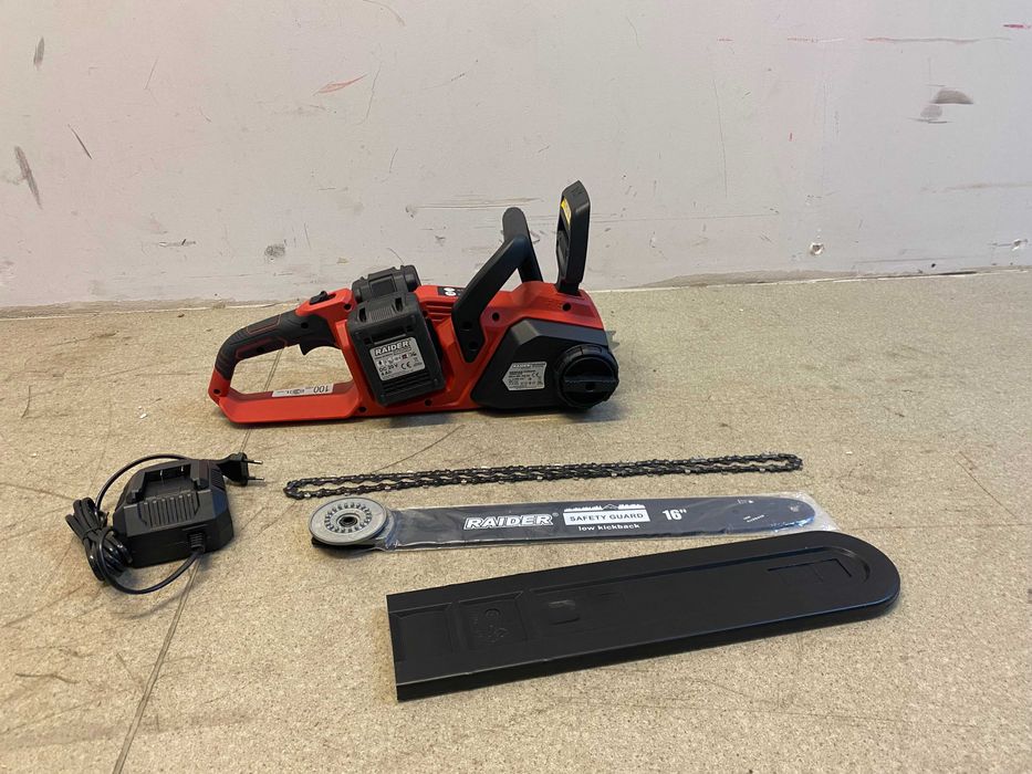 077002	Резачка акум. безч. 400mmSDS 3/8"1.3 57 2x4Ah 40V RDI-BCCS33