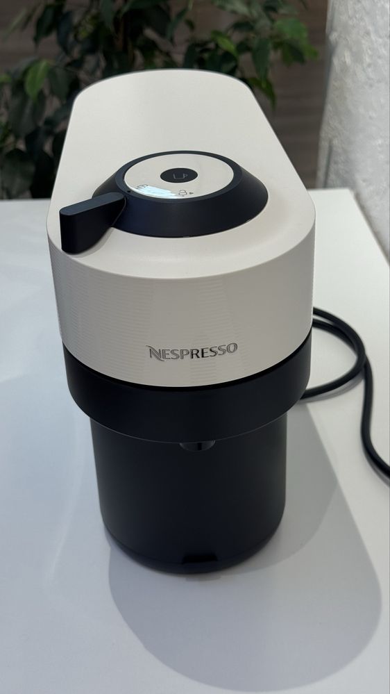 машинка для кофе Nespresso Vertuo Pop