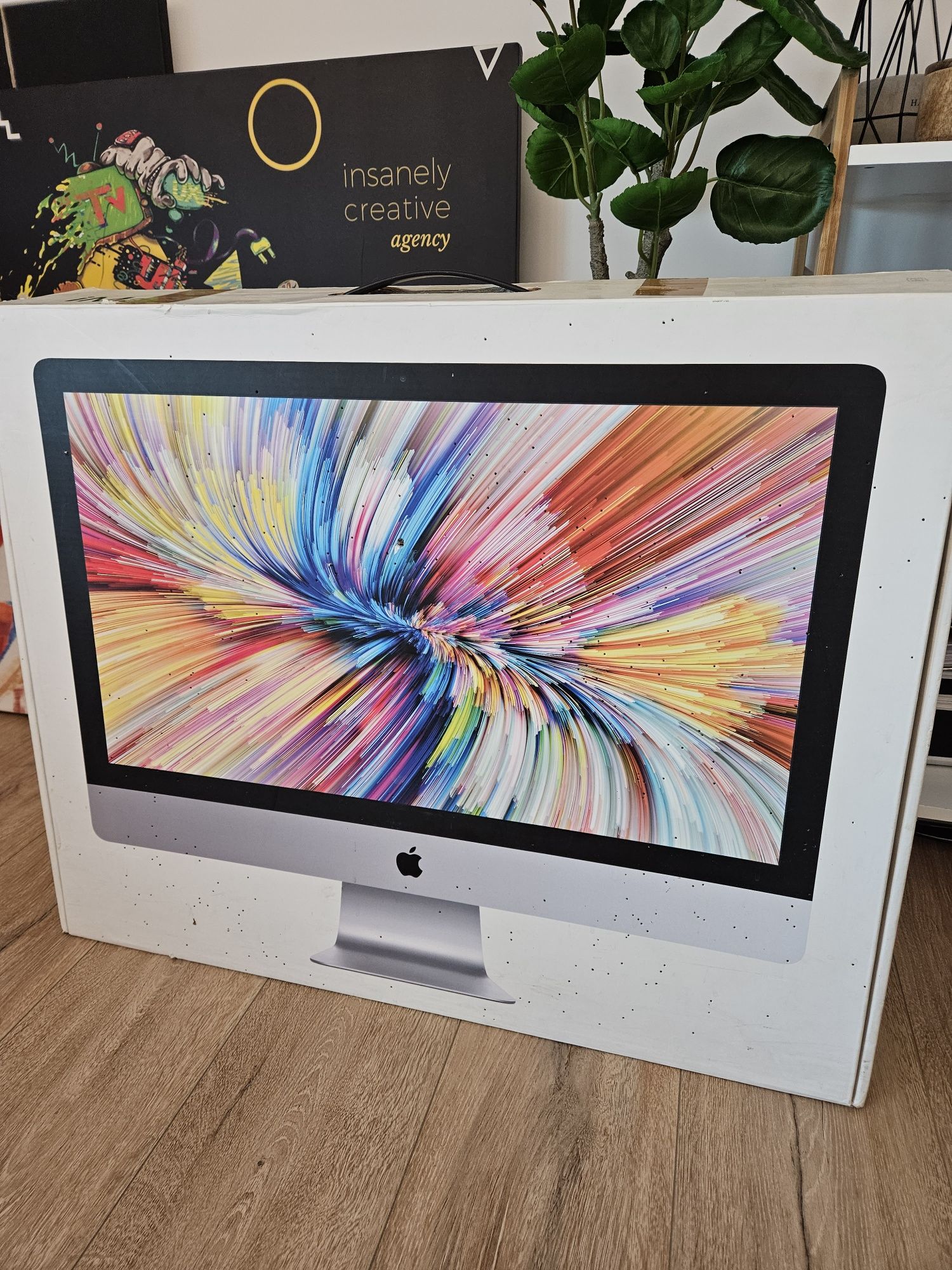 iMac, 21.5 inch, i5, 8GB, 1T, 2013