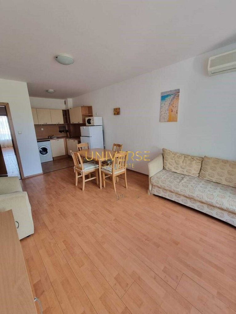 Продава се Двустаен апартамент в к.к. Слънчев бряг - 71 кв.м за 1015 €/кв.м - Снимка #2