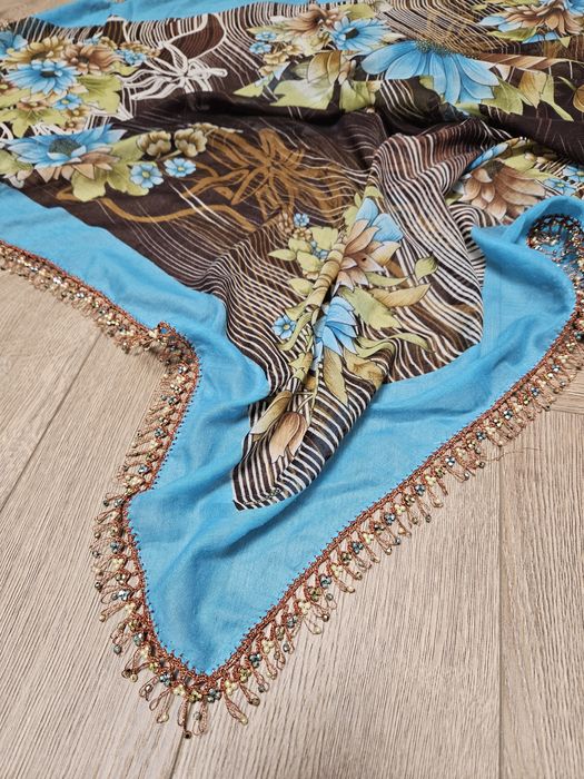 Дамски шалове 3 бр.