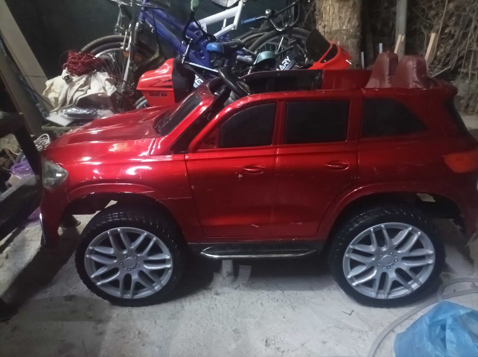 Аккумуляторный мотоцикл (детский)