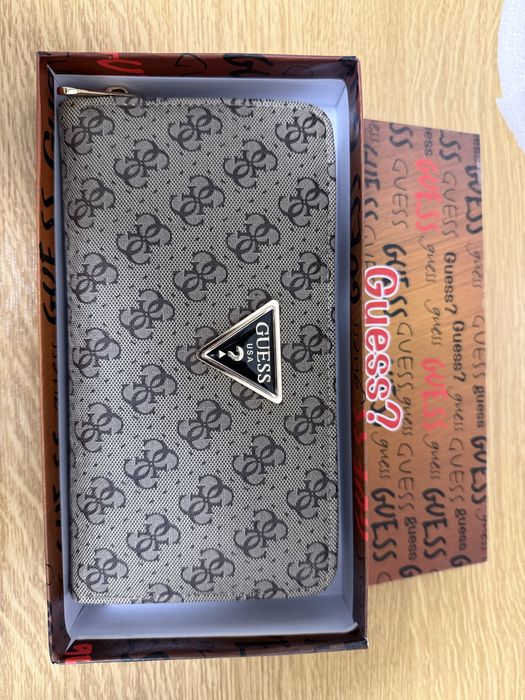 Portofel Guess dama