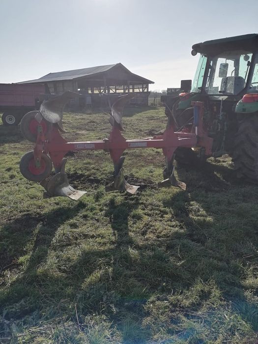 Vand sau schimb plug 3 trupite