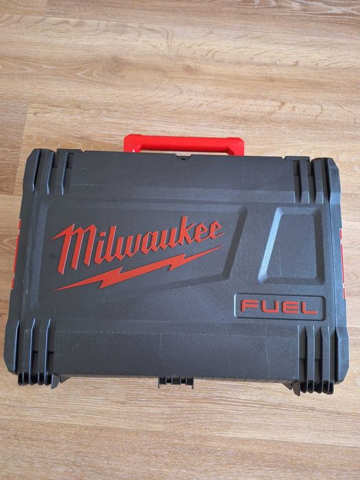 Cutii goale Milwaukee