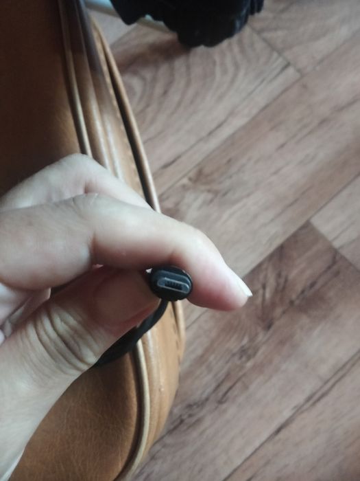 Продам зарядное устройство