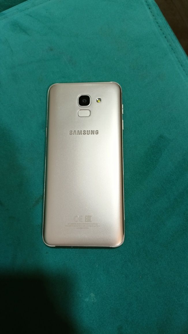 Samsung Galaxy J6