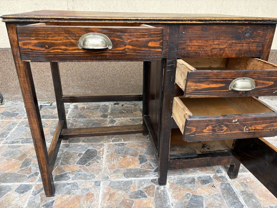 Birou vintage din lemn masiv (brad/molid)