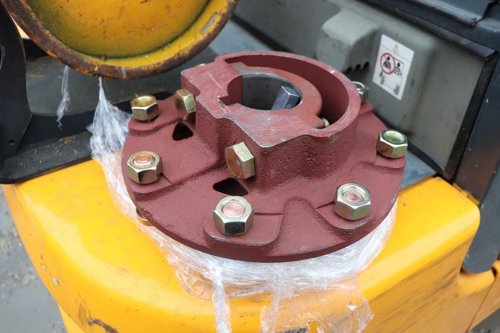 BUTUC roata u650 spate