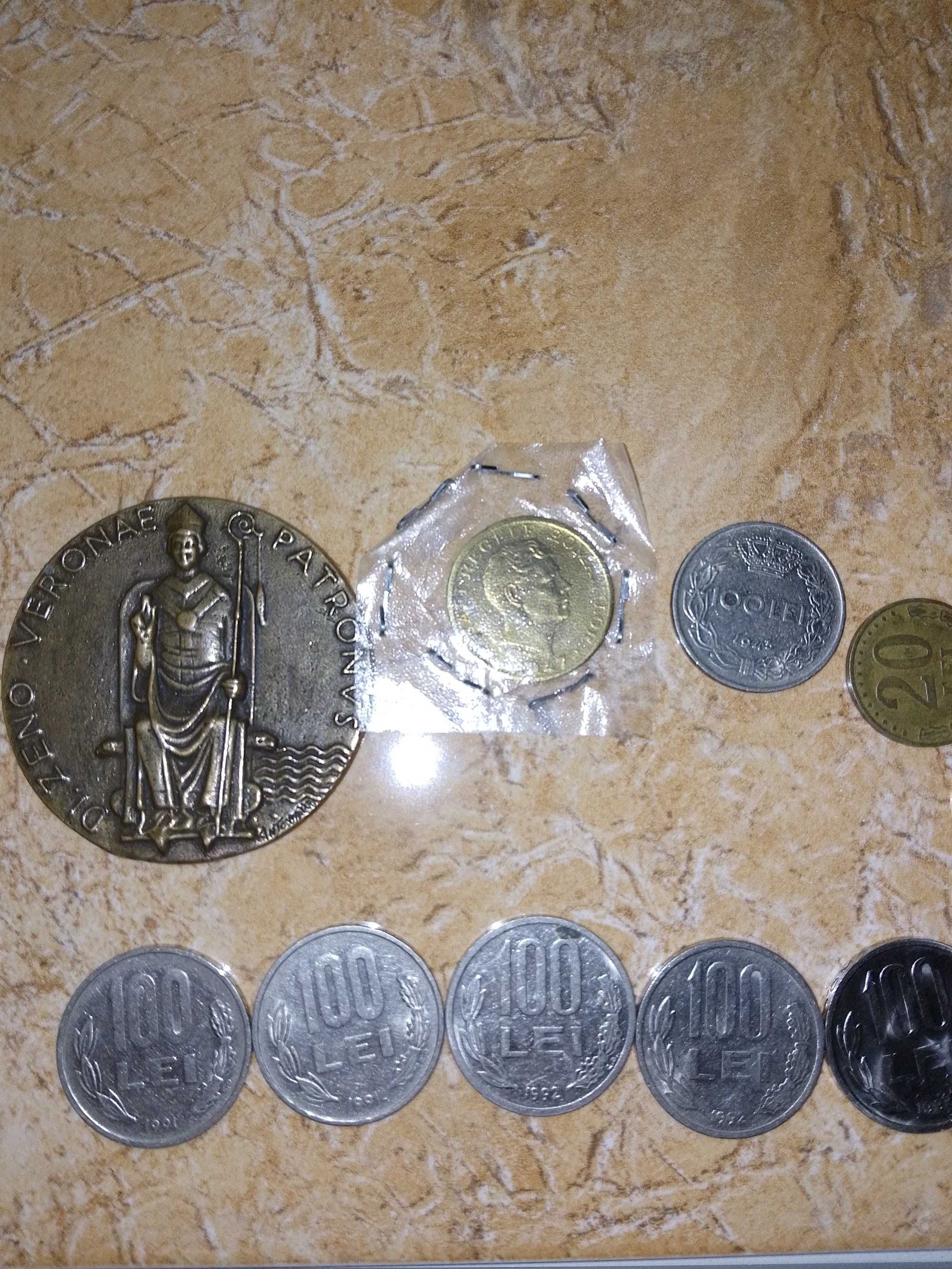 Bani vechi de colectie monezi și bancnote
