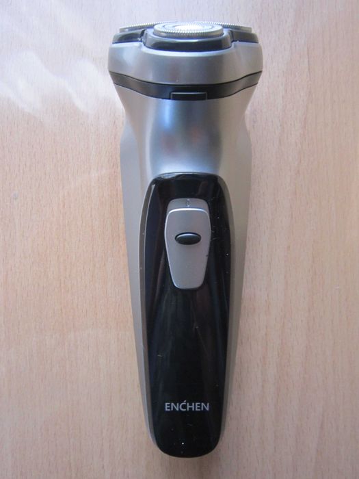 Электробритва  аккумуляторная Enchen.
