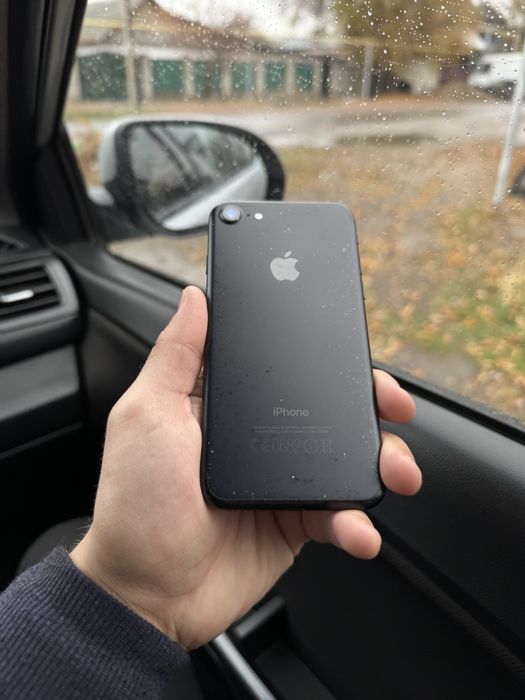 Iphone 7 black 64 gb