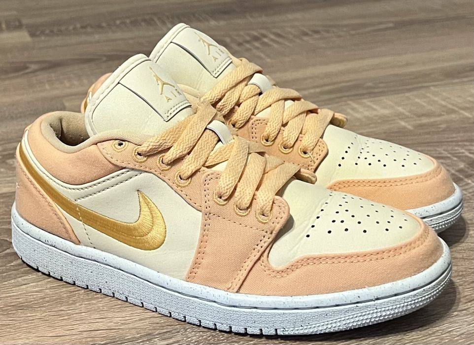Jordan 1 Low Celestial Gold… marime 35,5