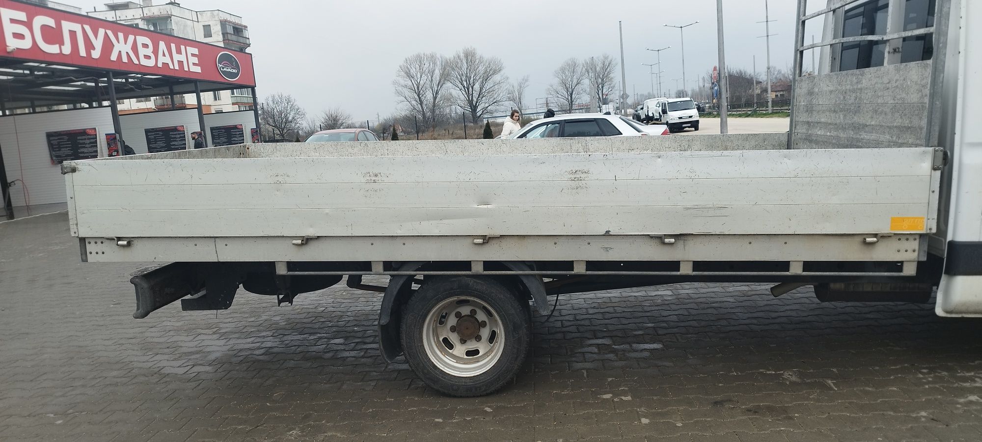 Алуминиева платворма за IVECO DAILY 2010г 4.30м.на 2.20м.Може бартер к