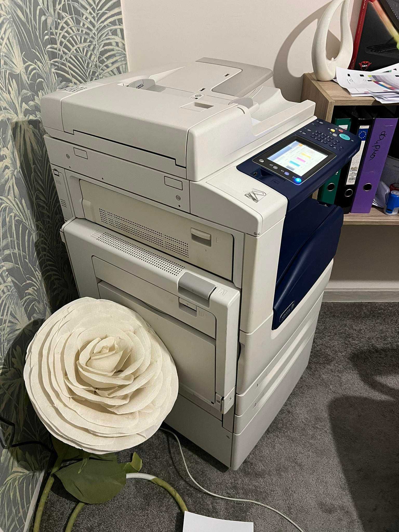 Цветен принтер А3 Xerox 7220