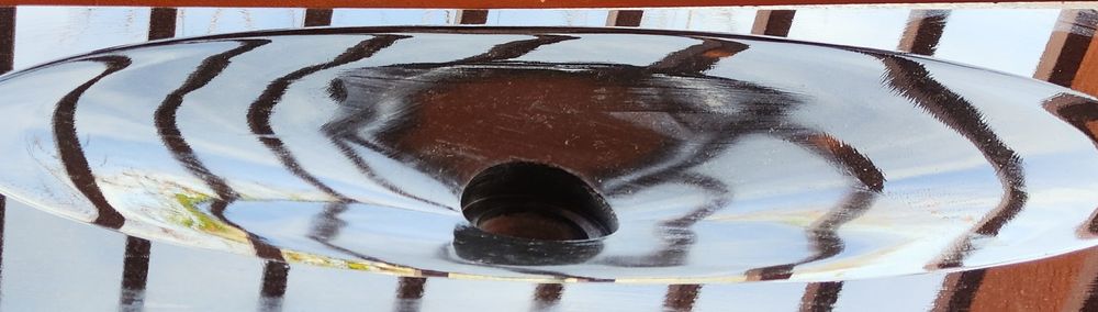 Lavoar elegant din granit masiv