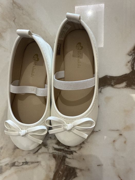 Обувки за момиче