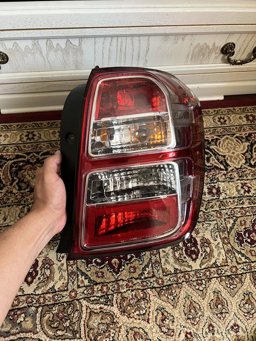 Cobalt fara donasi 250 mingdan aybi yoq yengi shisha qoyilgan