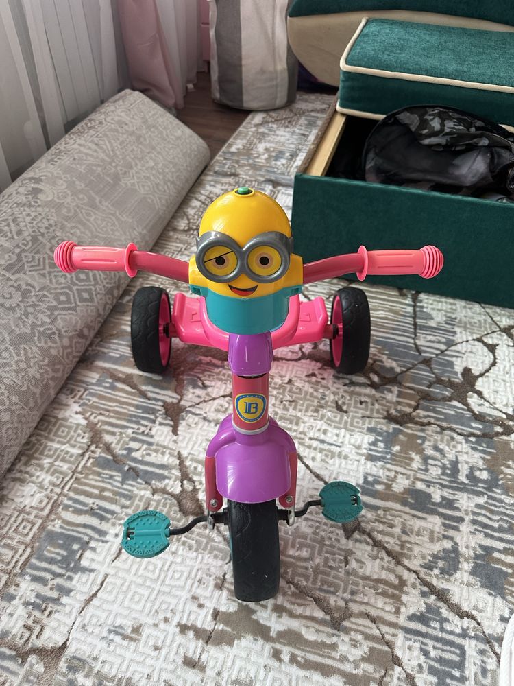 Велосипед трехколесный для девочки
