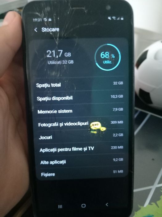 Telefon j6+ functional