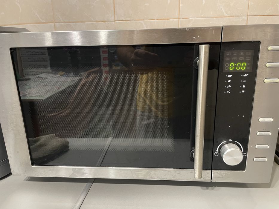 Vand cuptor cu microunde inox