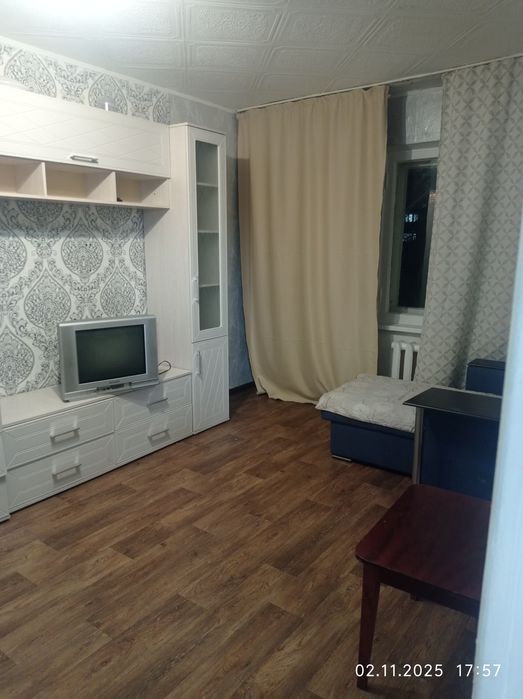 Сдам однокомнатную квартиру на долгий срок. , семейным .