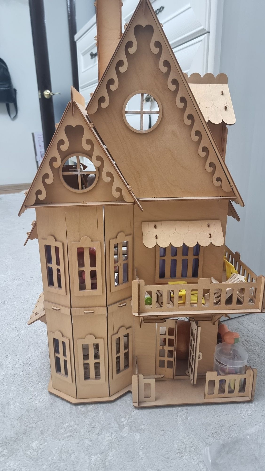 Продам детский деревянный домик
