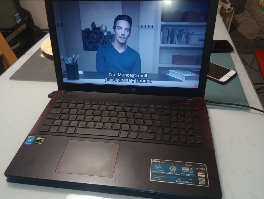 Asus FX550, Intel i5, 8 gb, Full HD, video dedicat 2gb NVIDIA GTX