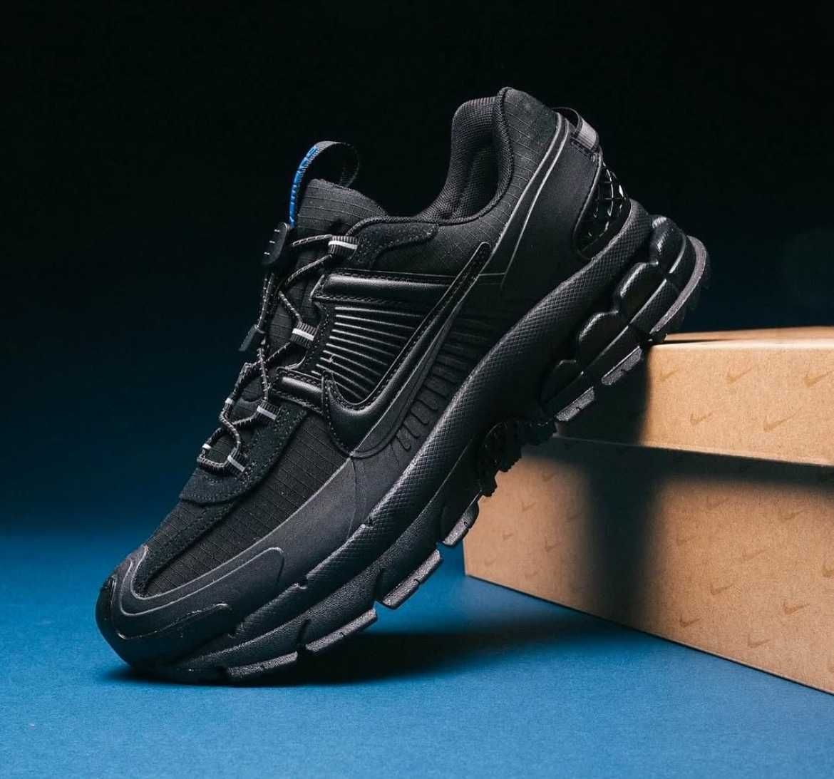 Нови мъжки маратонки Nike Zoom vomero Roam black размери 42,43,44