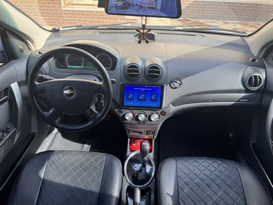 Продаётся нексия 3 автомат!