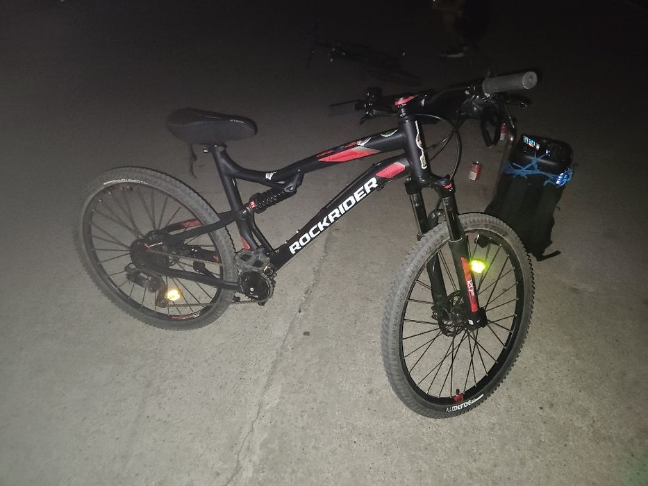 Vând Bicicletă Rockrider St 530 S în stare perfectă