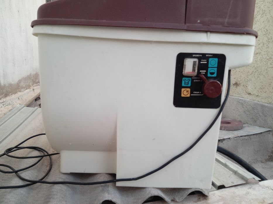 Продам  стиральную машинку Малютку