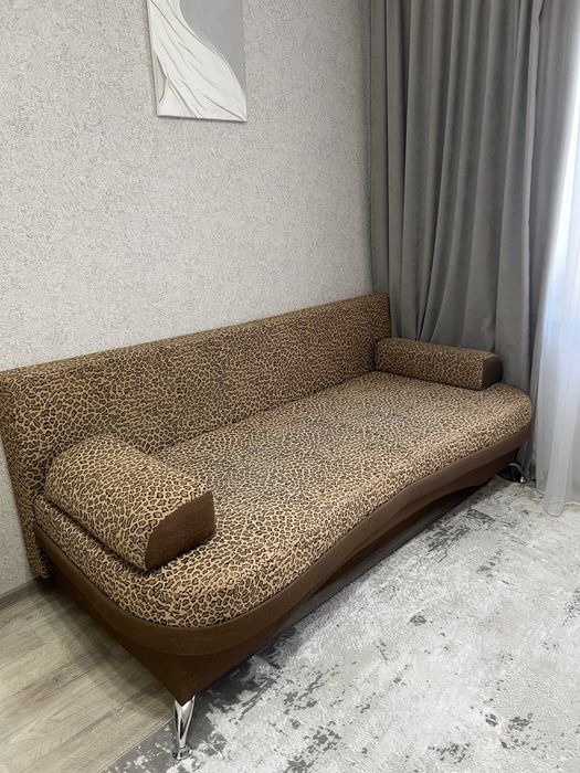 Продам диван-тахта