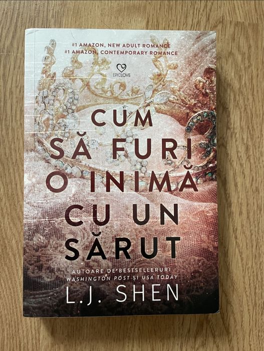 Cărți pentru adolescenți