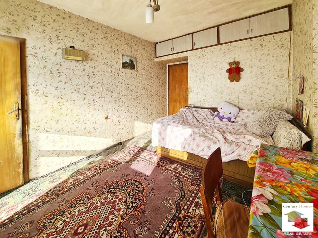 104868 ЕКСКЛУЗИВНО! Многостаен апартамент, широк център, В. Търново