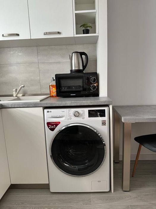 OBOR, CENTRU Regim hotelier