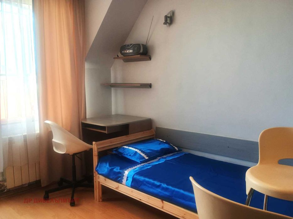 Дава се под наем Едностаен апартамент в София, Център - 31 кв.м за 407.49 € - Снимка #1