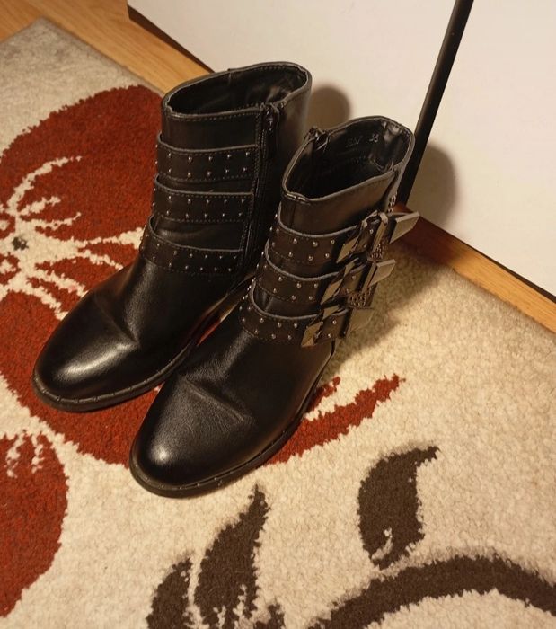 Ghete damă, mărimea 36