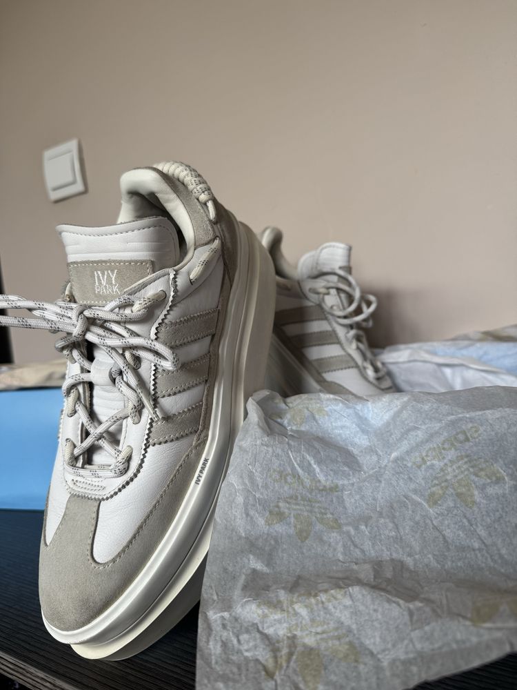 Обувки   Adidas Ivy Park