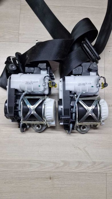 Centuri de siguranță Skoda Octavia – față spate stanga dreapta