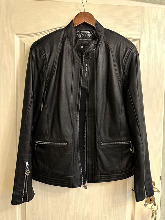 Стилно мъжко яке от естествена кожа Philipp plein промо цена