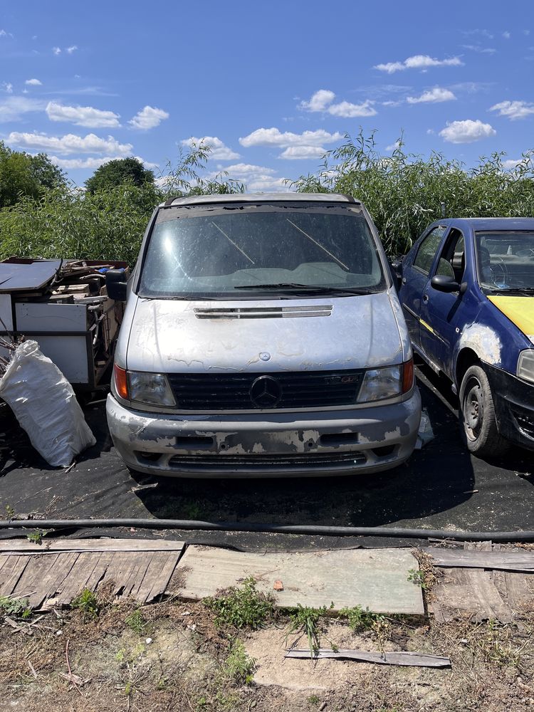 Mercedes-Benz Vito Dezmembrari