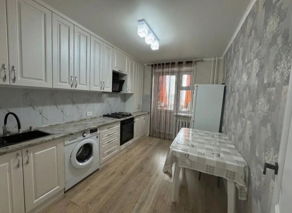 Продам 3х комнатную квартиру район Военного института